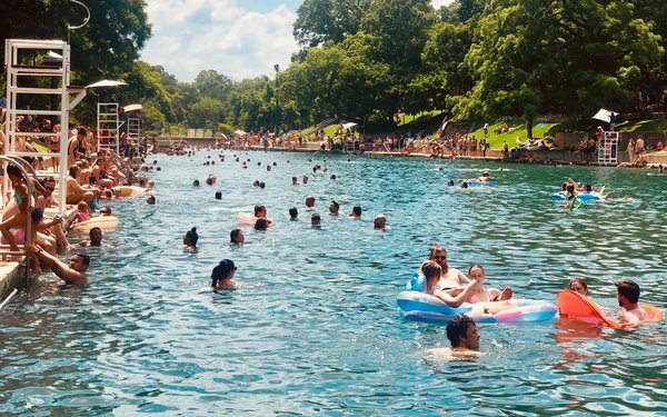 Les Meilleurs Conseils pour Organiser un Camping en Famille Inoubliable